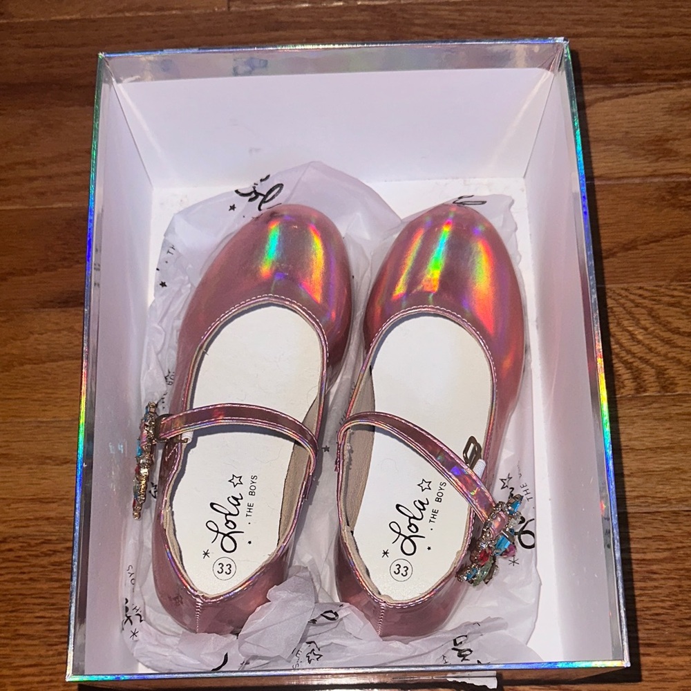 NWT Brand New Lola and the Boys Iridescent Pink Dress Shoes with Gems size 2